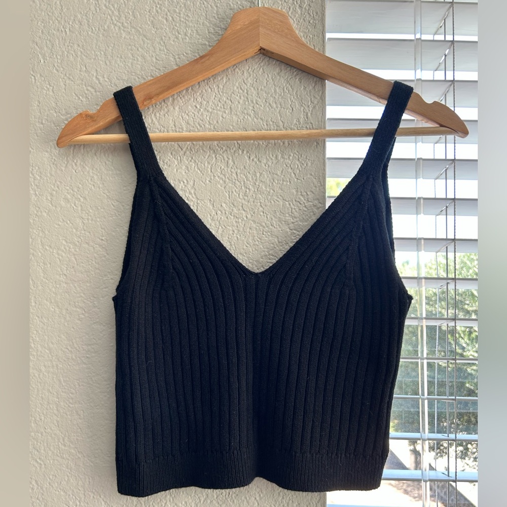 Aerie Black Ribbed Camisole Top